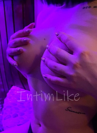 Стриптизерша Устина №9226, 22 лет